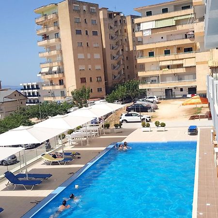 Diamond Dream Lägenhet Sarandë Exteriör bild